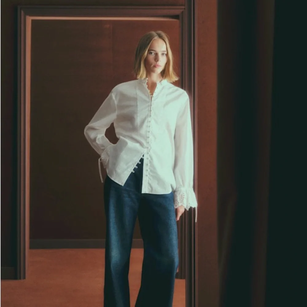 Sezane White Button Down Shirt - Picture 2 of 4